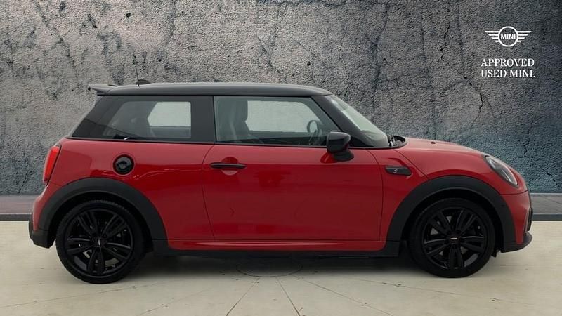 Used Mini Cooper S Sport 192 HP (141 kW) 2021 Red Hatchback