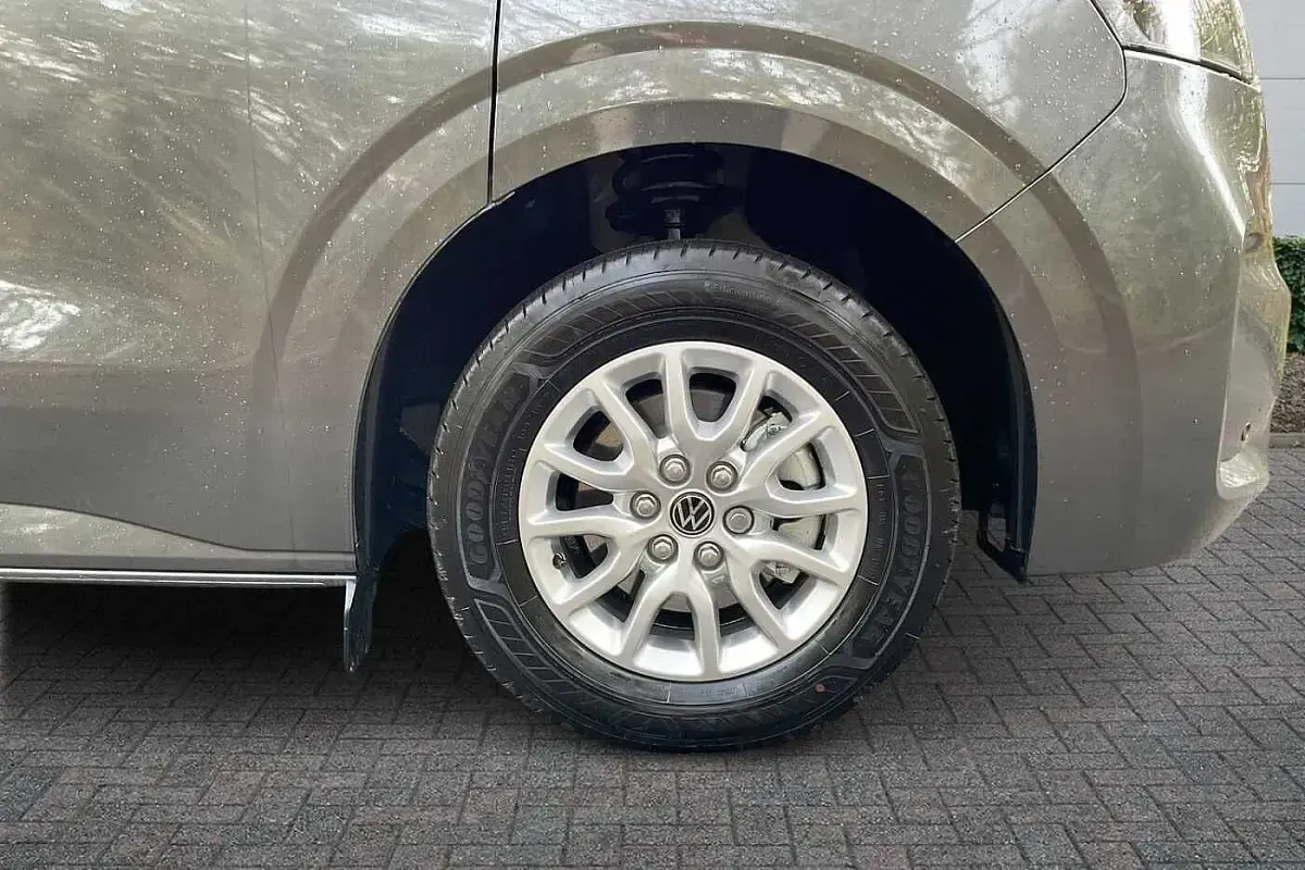 Used VW T7 Pro 2025 Graphite dust Van