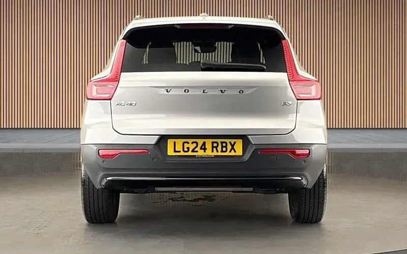 Used Volvo XC40 Plus 163 HP (119 kW) 2026 SUV