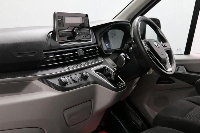 Used Maxus V90 150 HP (110 kW) 2022 White Van