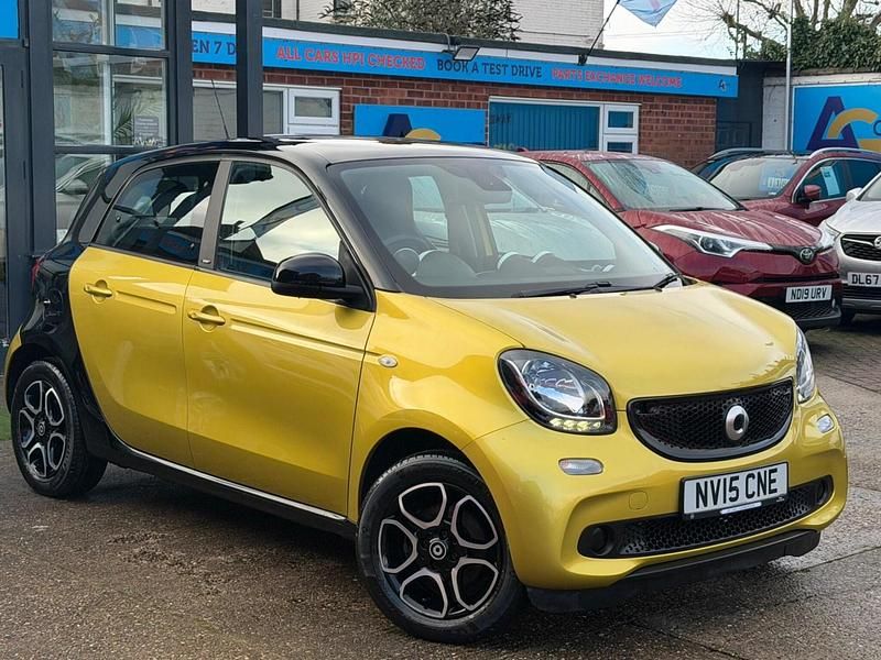 Yellow Used 2015 Smart ForFour Premium Hatchback | £5,680 (Fair price) - Image 1/4