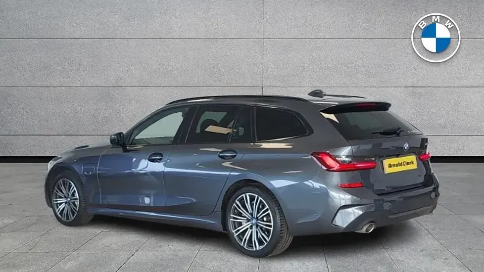 Used BMW 330 M Sport 288 HP (211 kW) 2022 Grey Estate
