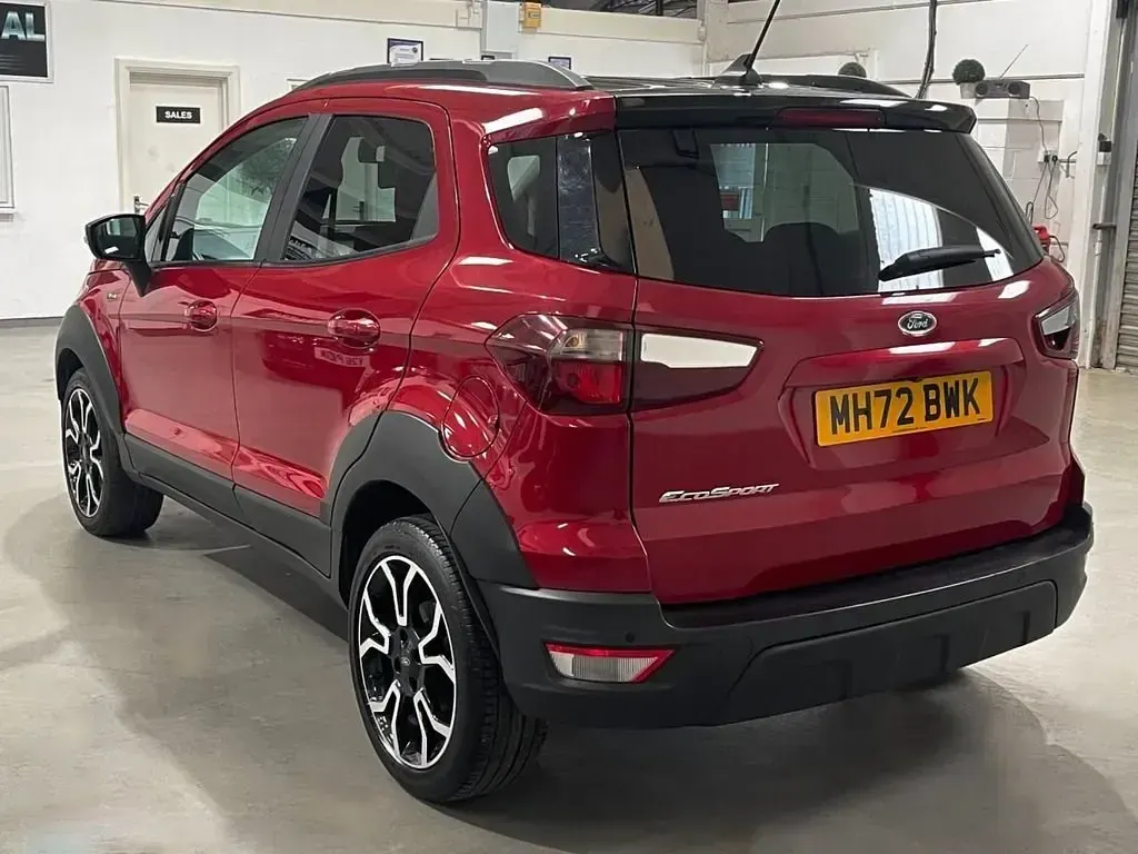 Usado Ford Ecosport Active 125 CV (91 kW) 2023 Rojo SUV
