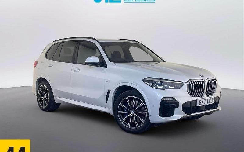 Used BMW X5 M Sport 286 HP (210 kW) 2021 White SUV