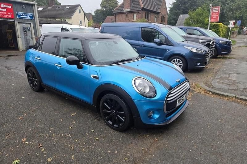 Blue Used 2014 Mini Cooper D Hatch Hatchback | £5,995 (Fair price) - Image 1/1