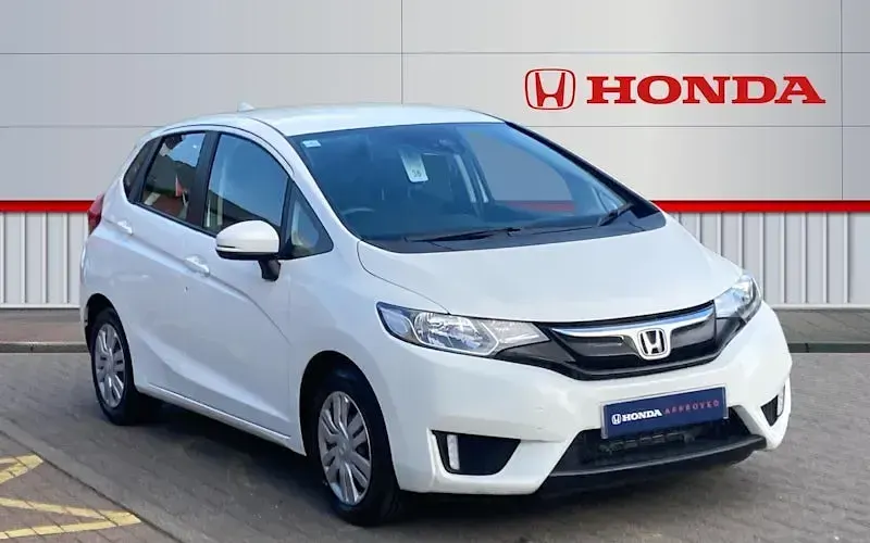 Używany Honda Jazz S 102 KM (75 kW) 2017 Hatchback