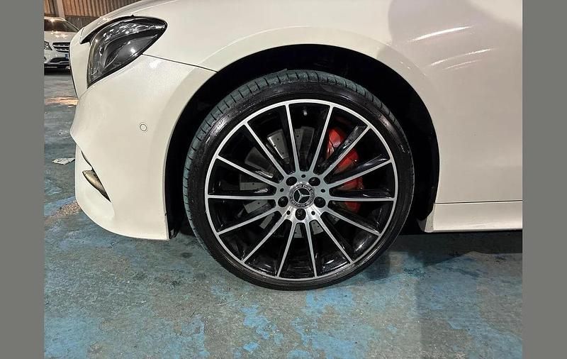 Used Mercedes E400 AMG Line Premium Plus 334 HP (245 kW) 2019 White Cabriolet