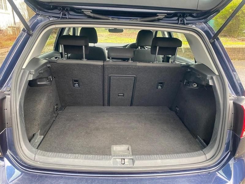 Used VW Golf VII Edition 2017 Blue Hatchback