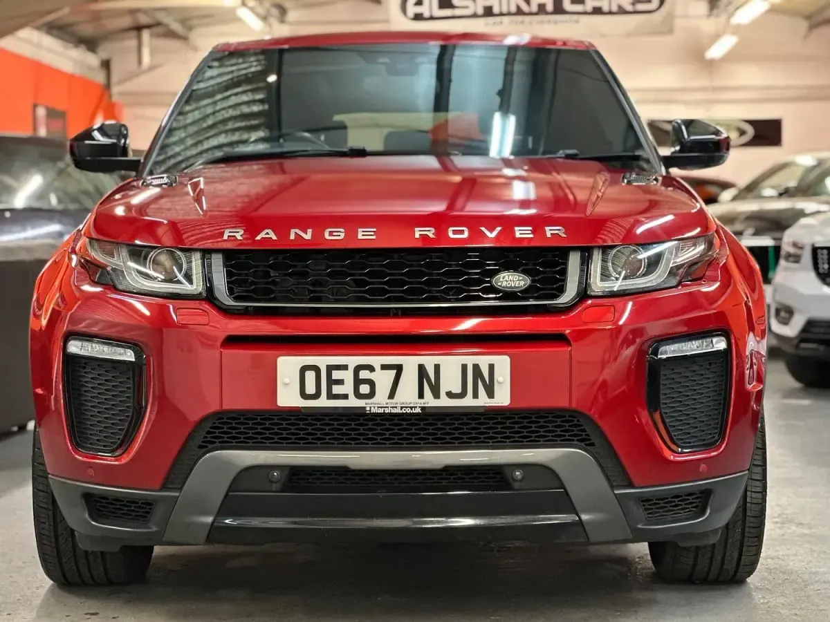 Used Land Rover Range Rover evoque HSE Dynamic 2018 Red Estate