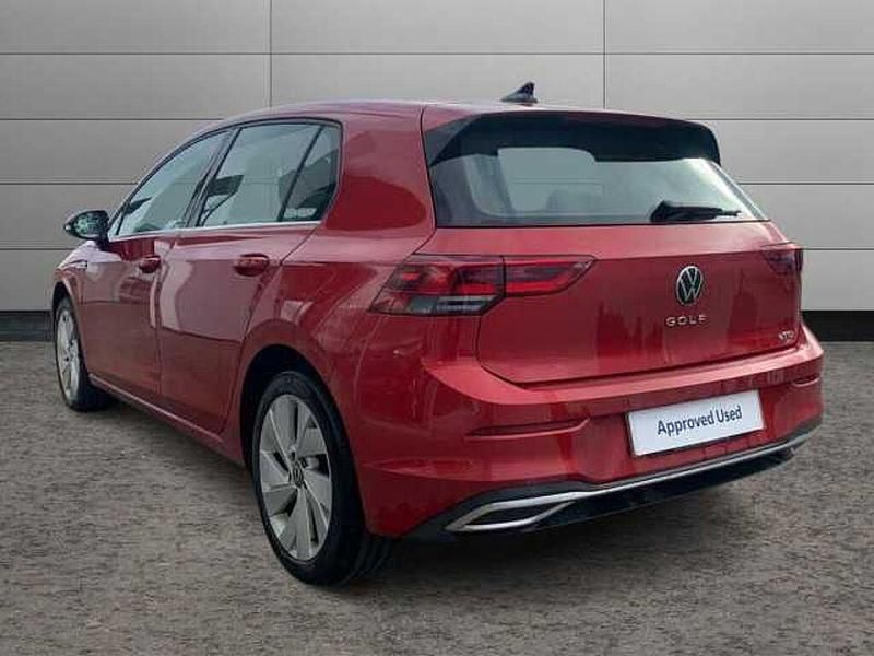 Used VW Golf VII 150 HP (110 kW) 2021 Hatchback