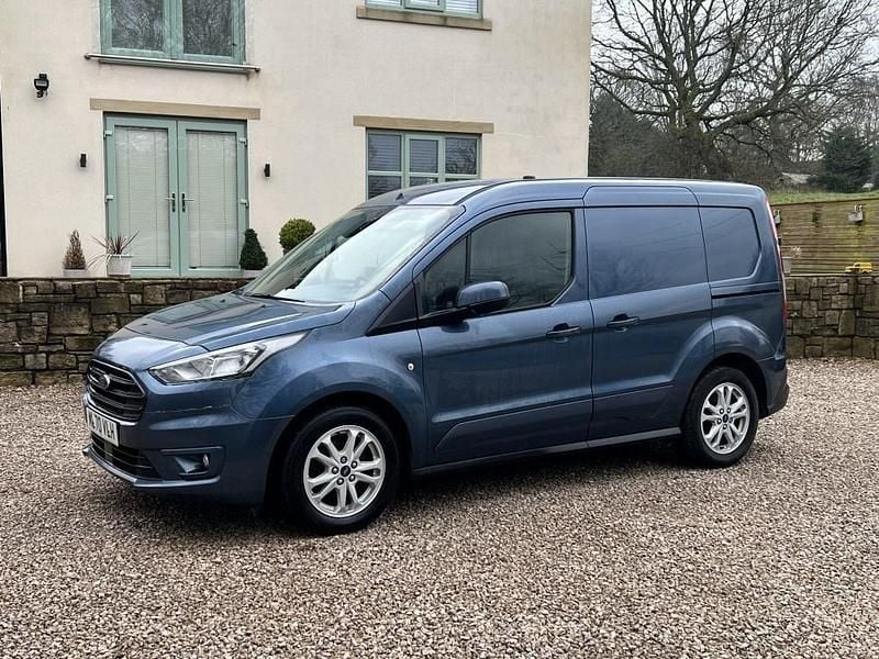 Used Ford Transit Connect Limited 120 HP (88 kW) 2020 Blue MPV