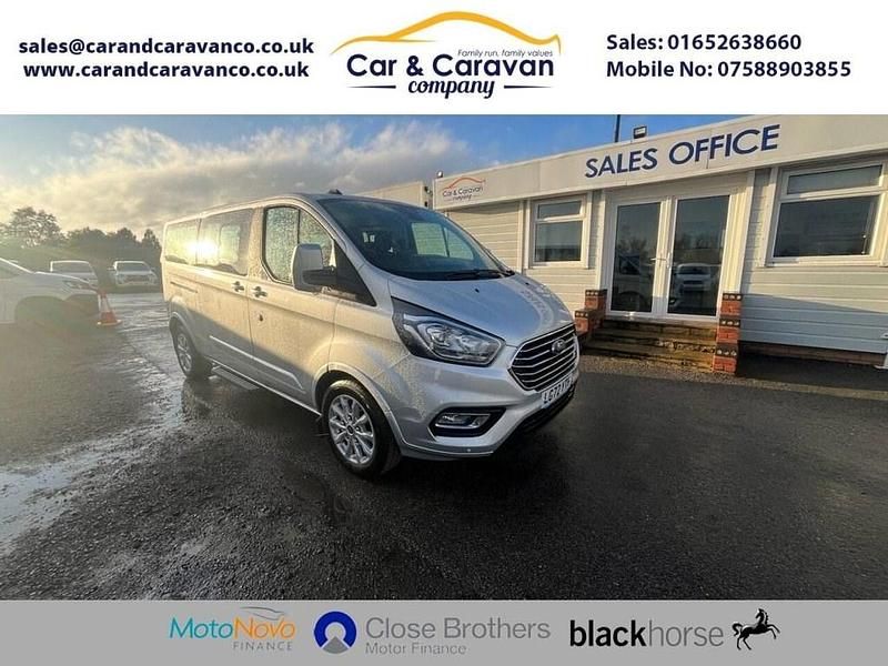 Used Ford Tourneo Custom Titanium 130 HP (95 kW) 2022 Silver Van