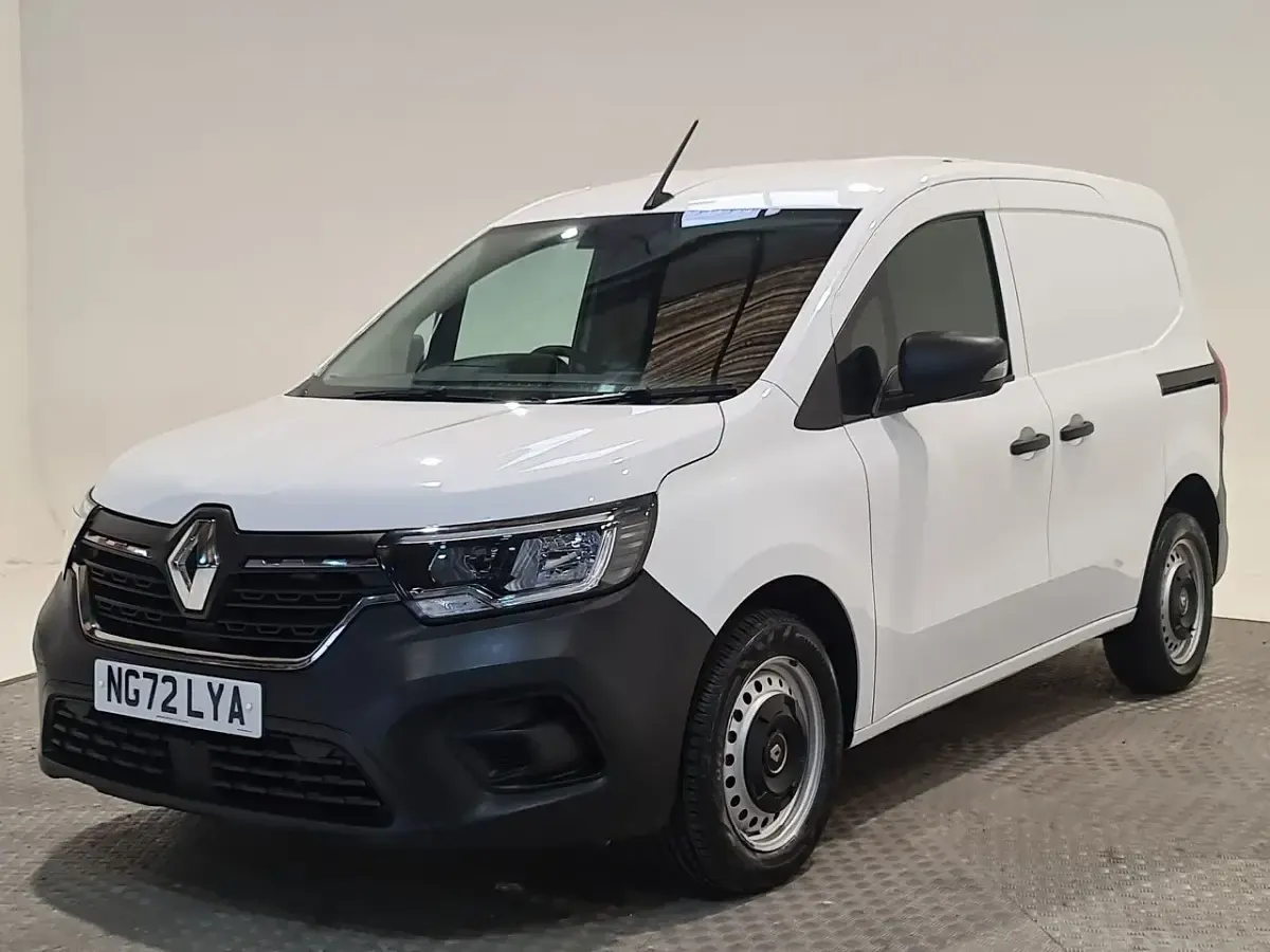 Used Renault Kangoo 95 HP (69 kW) 2023 White MPV
