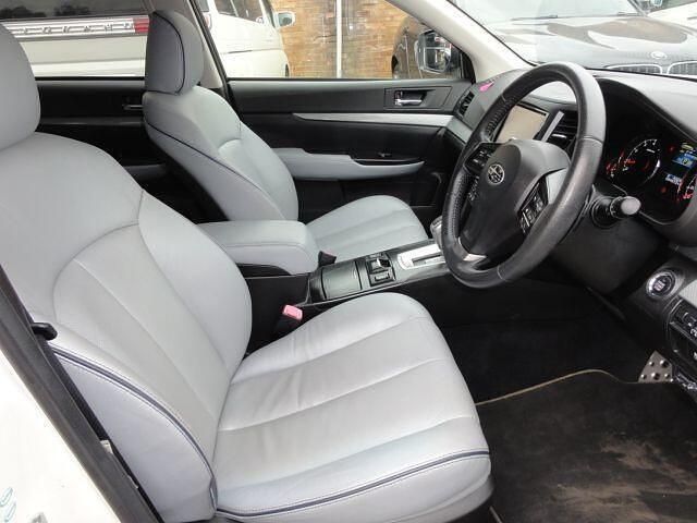 Used Subaru Legacy GT 150 HP (110 kW) 2013 White