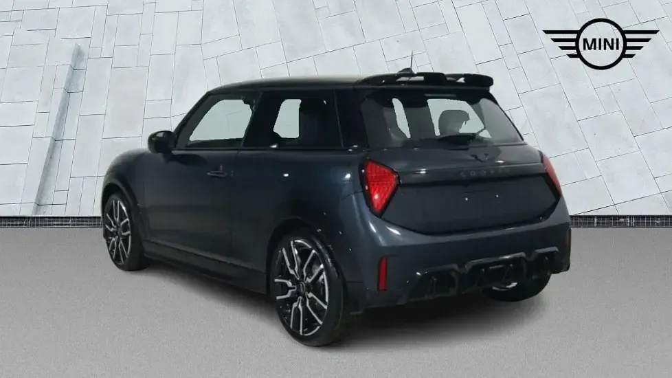 Used Mini Cooper Hatch 113 kW (154 HP) 2025 Grey Hatchback
