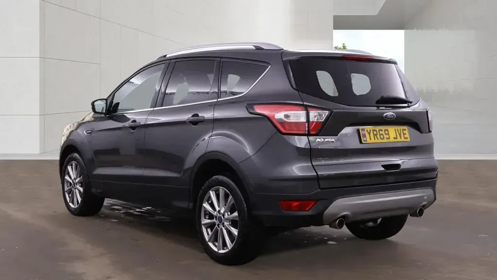 Used Ford Kuga Titanium 150 HP (110 kW) 2019 Magnetic grey SUV