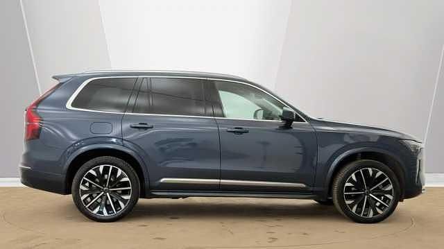 Used Volvo XC90 Ultra 247 HP (181 kW) 2025 Blue SUV