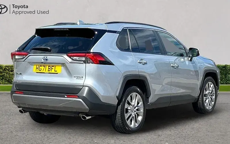 Used Toyota RAV4 222 HP (163 kW) 2025 SUV