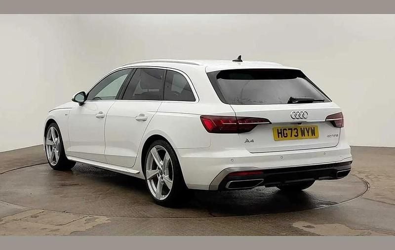 Used Audi A4 S-Line 200 HP (147 kW) 2024 White Estate