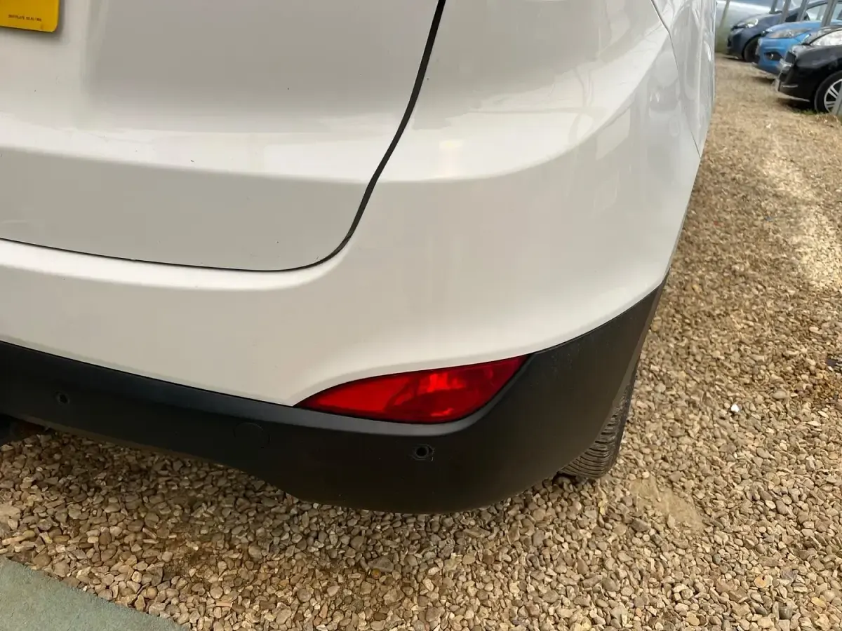 Used Hyundai ix35 Premium 115 HP (84 kW) 2013 White SUV