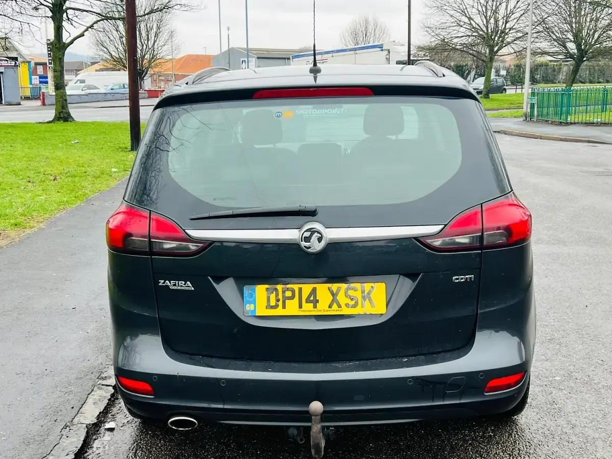 Used Vauxhall Zafira 170 HP (125 kW) 2014 Black MPV