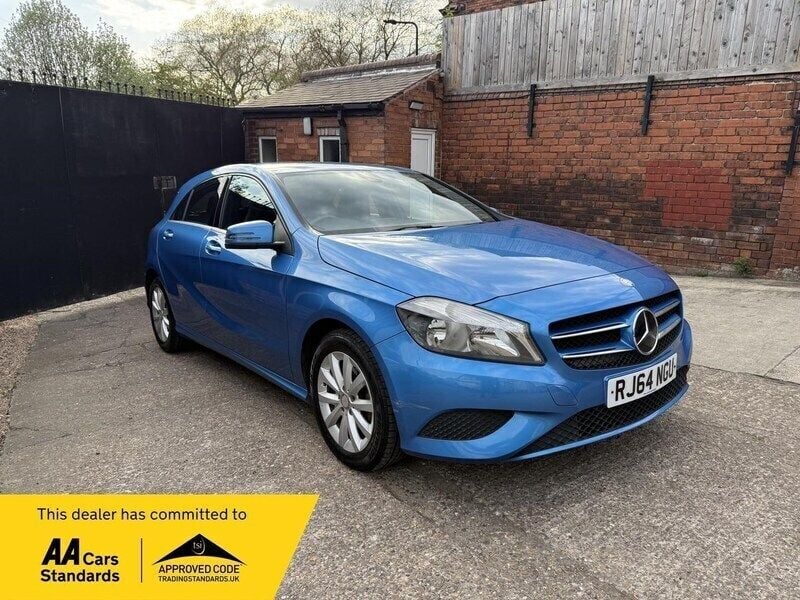 Blue Used 2014 Mercedes A180 SE Hatchback | £6,490 (Good price) - Image 1/4