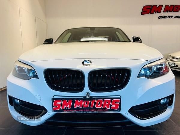 Used BMW 218 Sport Line 2014 White Coupe