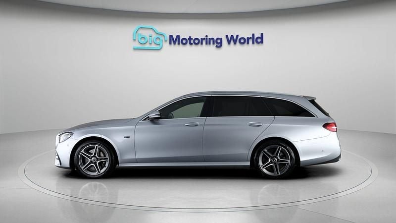 Used Mercedes E300 AMG line 302 HP (222 kW) 2021 Silver Estate