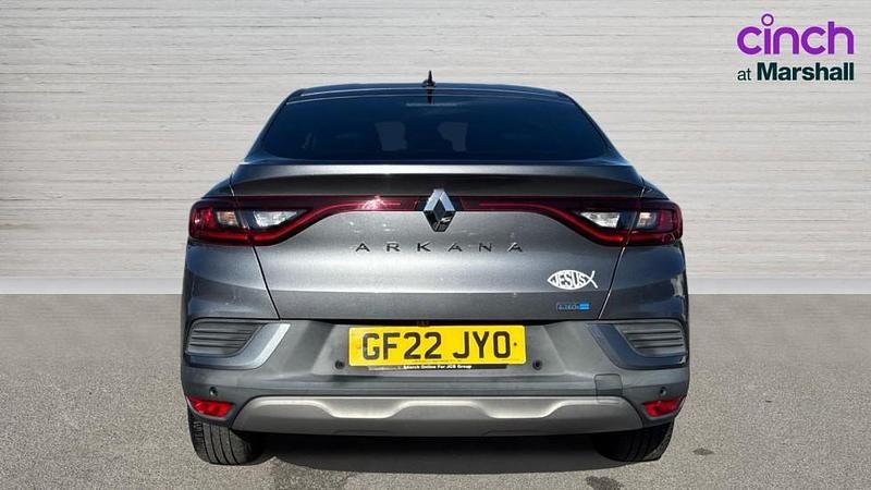 Usado Renault Arkana Version S 142 CV (104 kW) 2022 Gris SUV