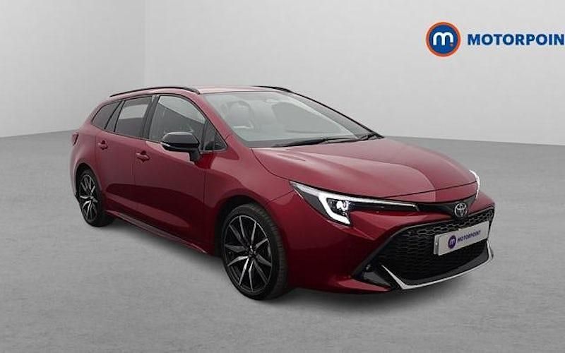 Used Toyota Corolla Sport 196 HP (144 kW) 2024 Red Estate