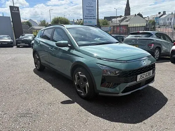Used Hyundai Bayon Premium 100 HP (73 kW) 2025 Green SUV