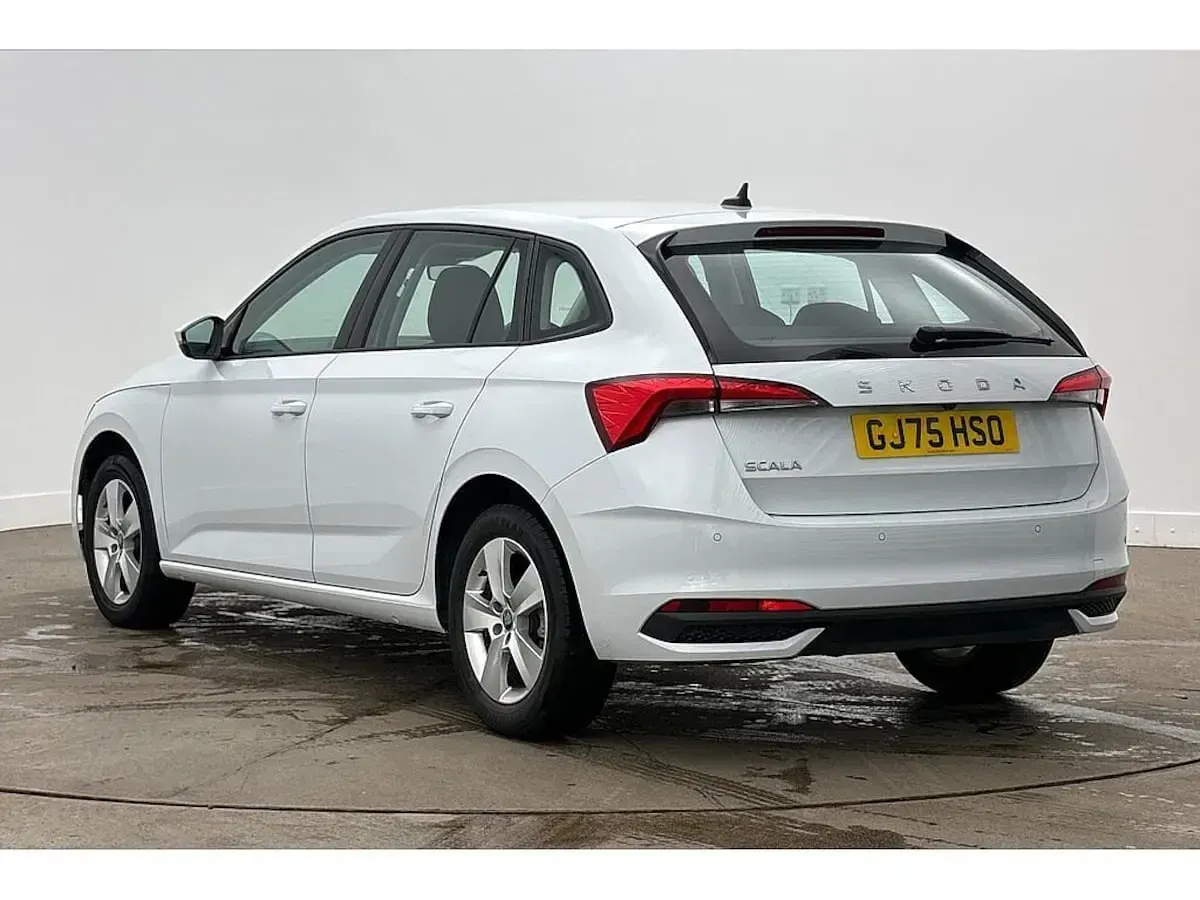 Used Skoda Scala SE 85 HP (62 kW) 2025 Moon white metallic Hatchback