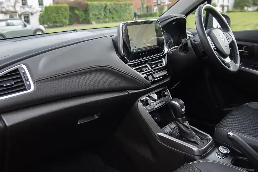 Used Suzuki SX4 S-Cross 116 HP (85 kW) 2023 Red SUV