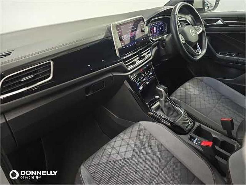 Used VW T-Roc 150 HP (110 kW) 2024 SUV