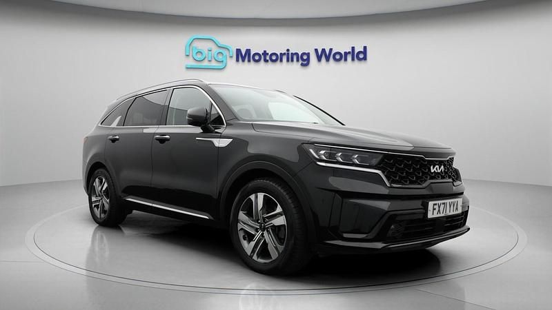 Black Used 2022 Kia Sorento SUV | £29,000 (Super price) - Image 1/4