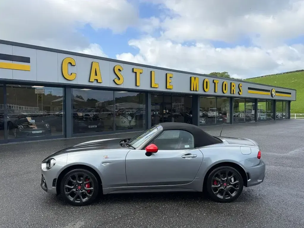 Used Abarth 124 Spider 170 HP (125 kW) 2018 Grey Cabriolet