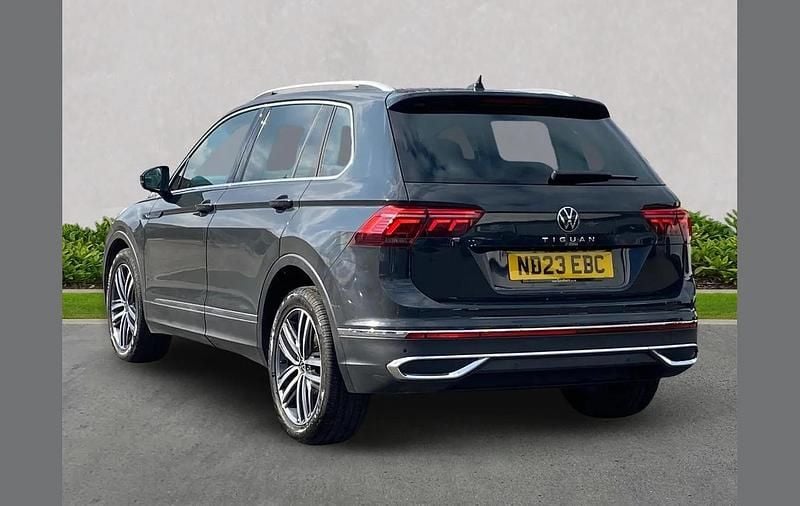 Used VW Tiguan Elegance 150 HP (110 kW) 2023 Grey SUV