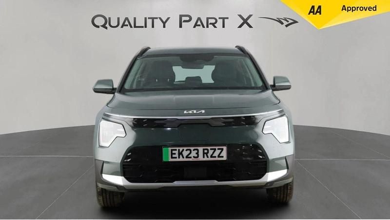 Used Kia Niro 150 kW (204 HP) 2023 Green SUV