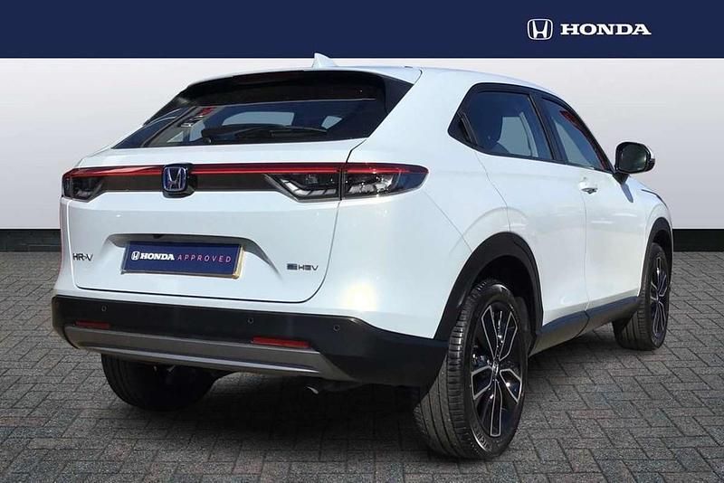 Used Honda HR-V Elegance 131 HP (96 kW) 2023 White SUV