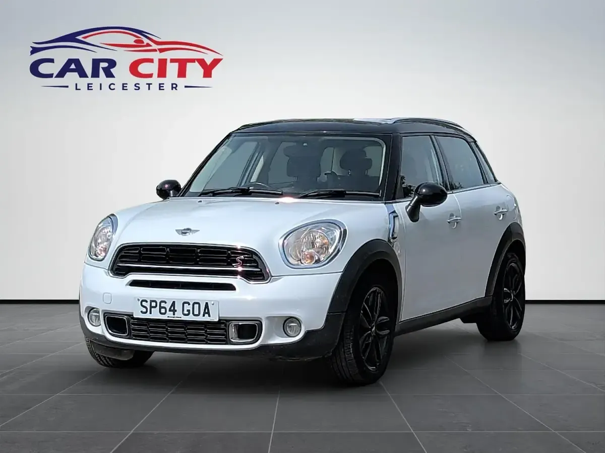 Used Mini Cooper SD 2014 White Hatchback