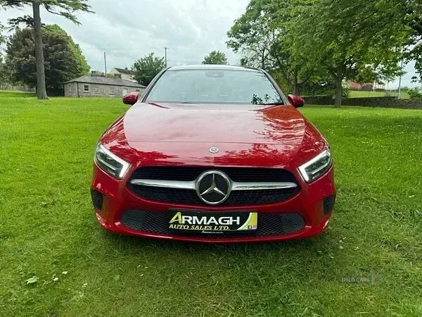 Used Mercedes A180 Premium Plus 116 HP (85 kW) 2019 Red Hatchback