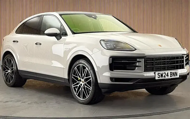 Used Porsche Cayenne 470 HP (345 kW) 2025 SUV