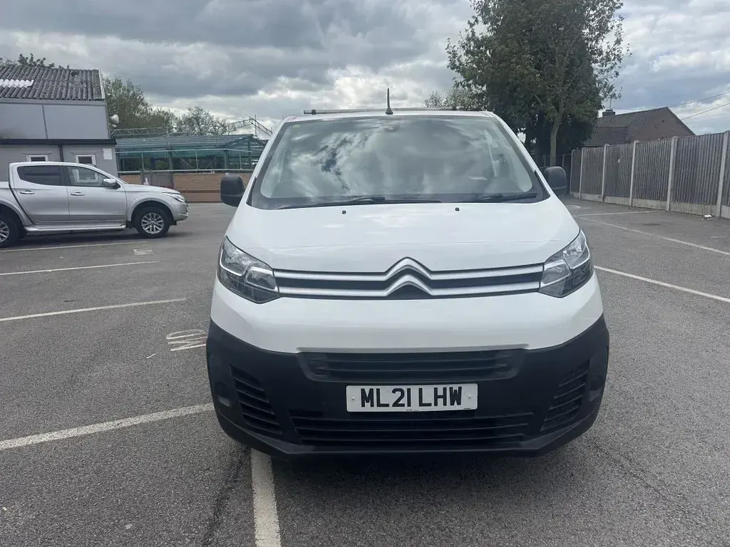 Used Citroën Dispatch 2021 White MPV