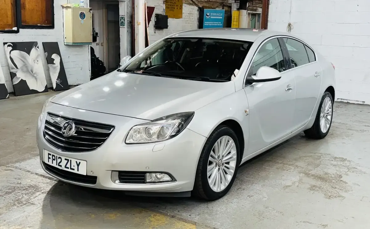 Used Vauxhall Insignia Elite 160 HP (117 kW) 2012 Silver Hatchback