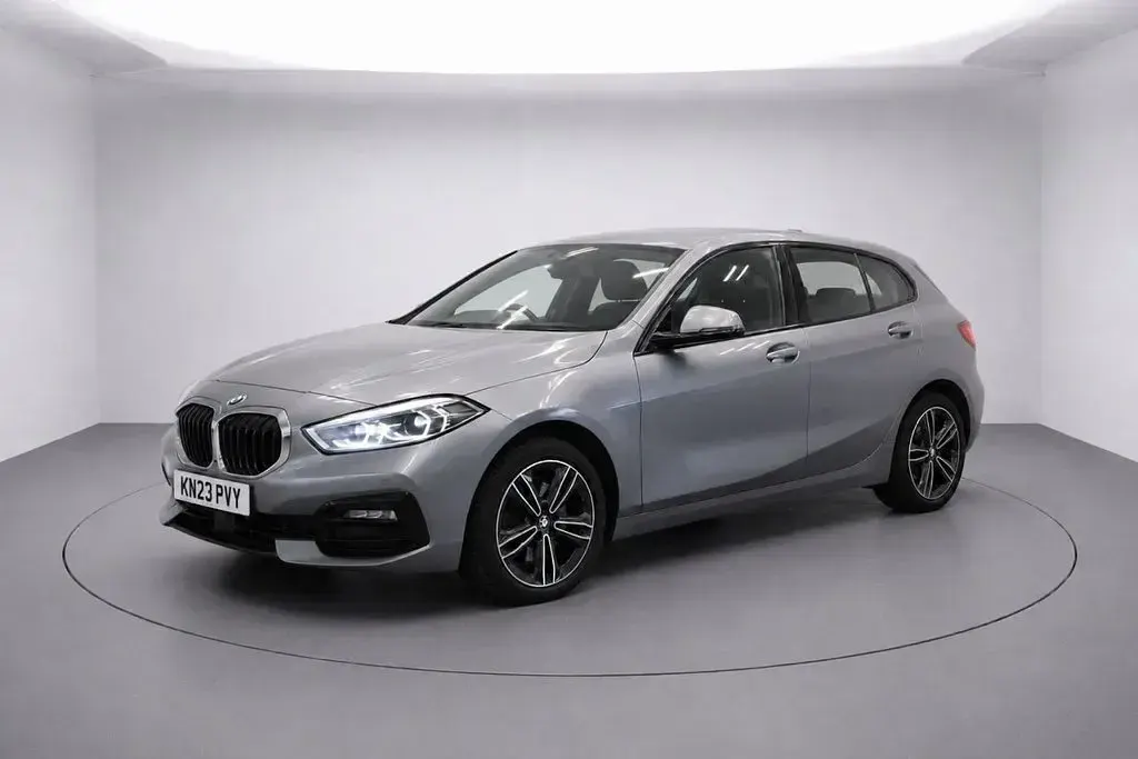Used BMW 118 Sport Line 2023 Grey Hatchback