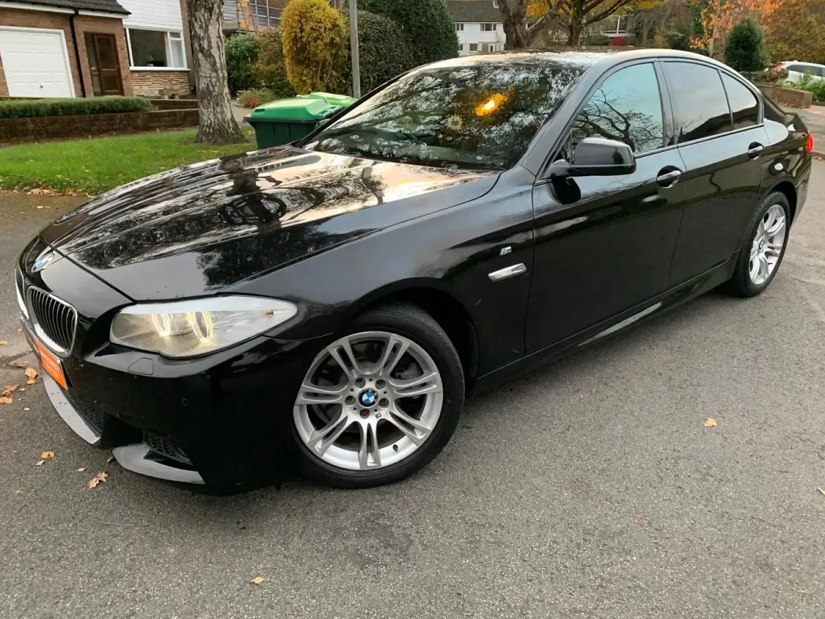 Używany BMW 520 M Sport 2013 Czarny Sedan/Limuzyna