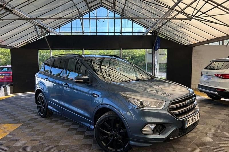 Used Ford Kuga ST-Line 150 HP (110 kW) 2019 Blue SUV