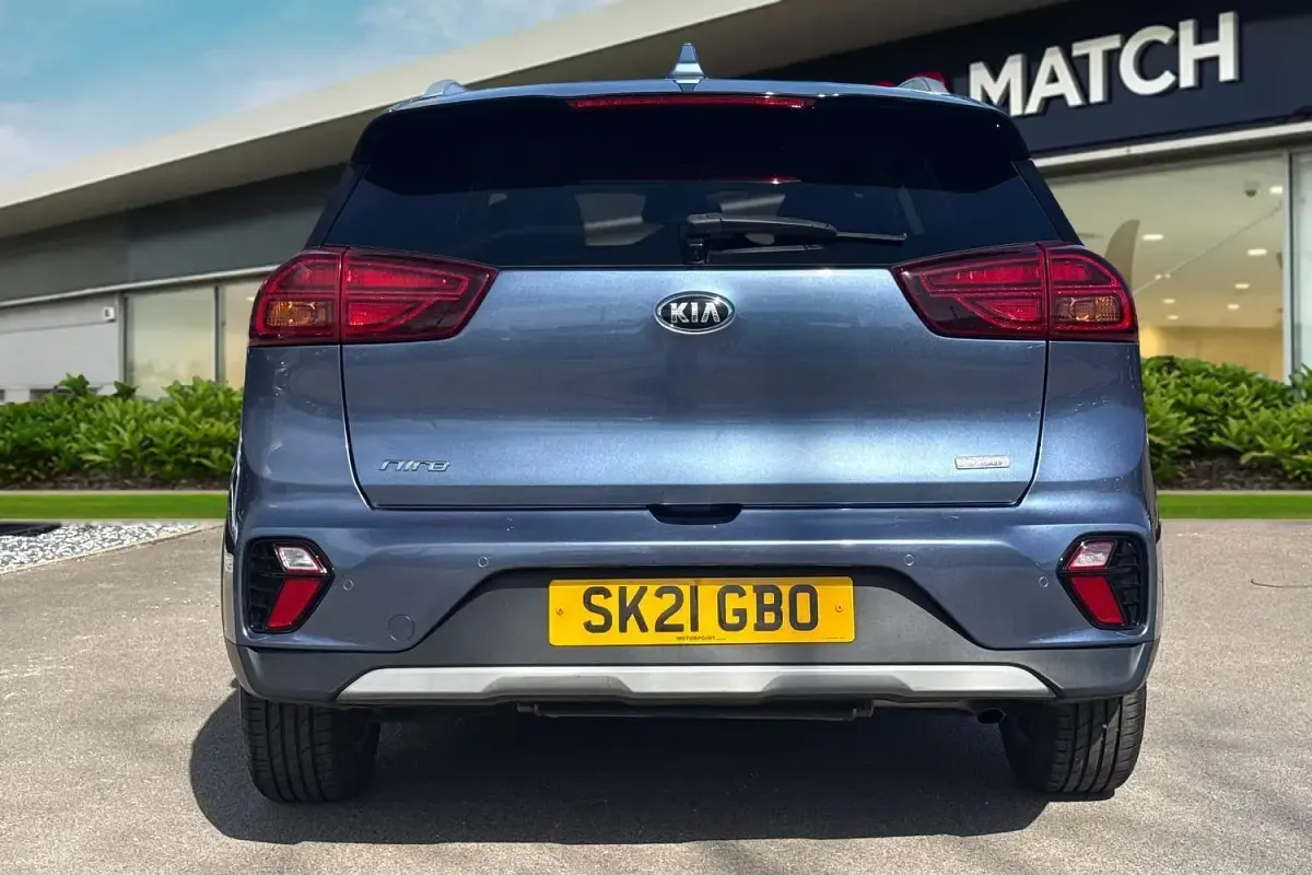 Gebraucht Kia Niro 141 PS (103 kW) 2021 Blau SUV