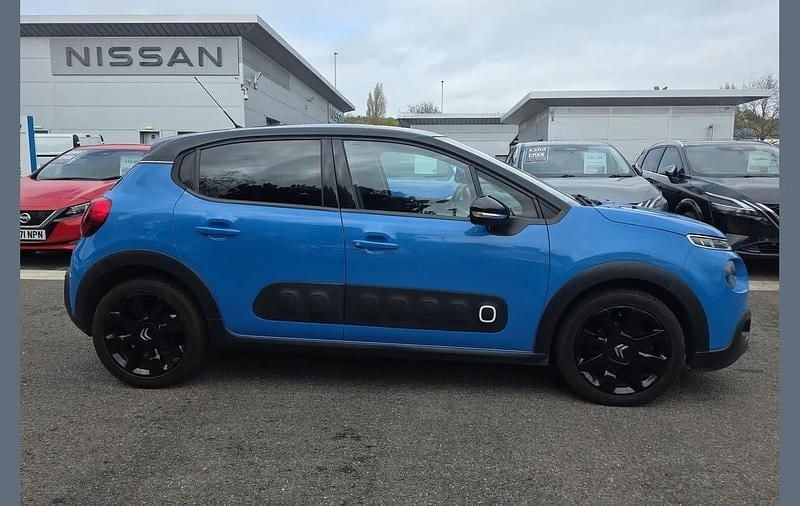 Used Citroën C3 Flair 99 HP (72 kW) 2017 Blue Hatchback