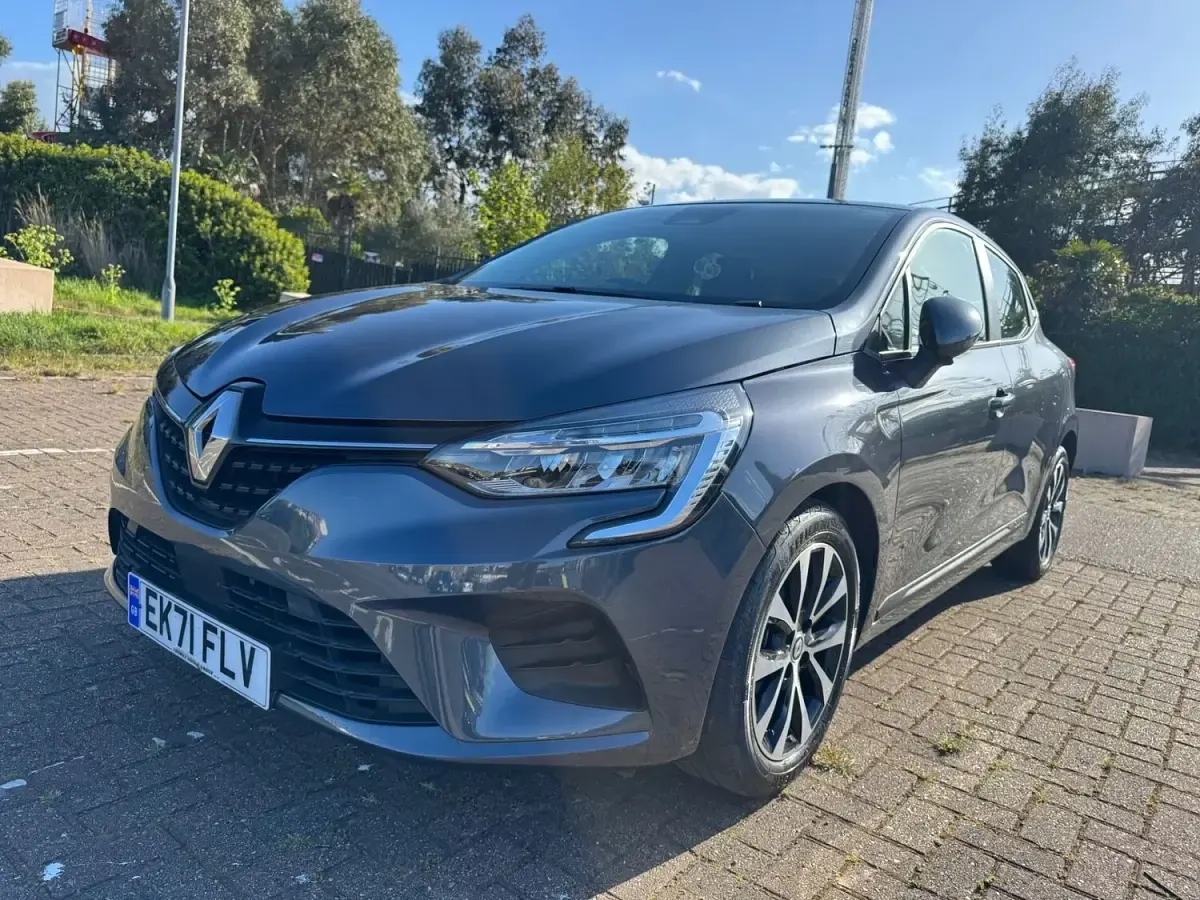 Used Renault Clio Iconic 2021 Grey Hatchback